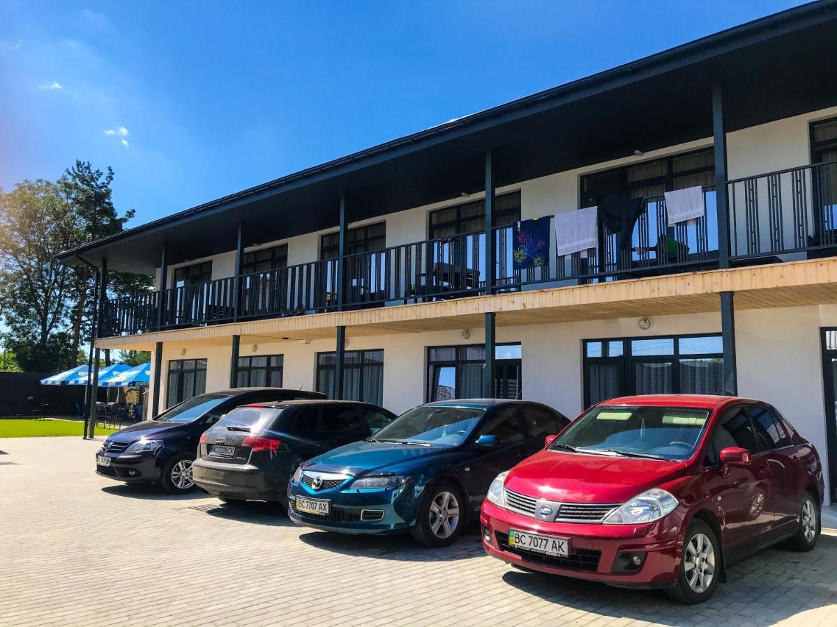 Sezon Hotel Svityaz' ภายนอก รูปภาพ