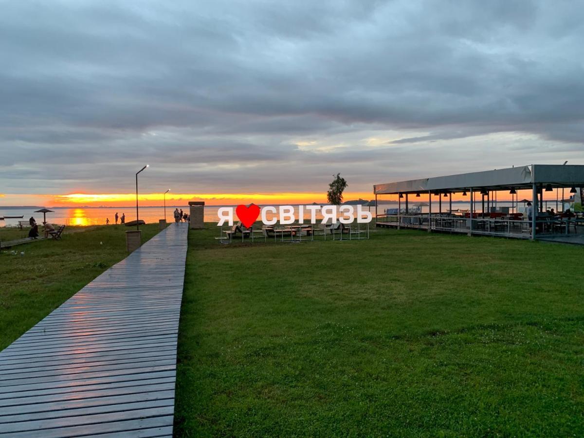 Sezon Hotel Svityaz' ภายนอก รูปภาพ